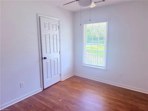 $1,700 | 930 Hazelwood Drive, Winston-Salem, NC 27103