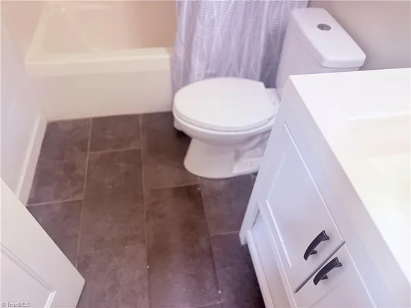 $1,700 | 930 Hazelwood Drive, Winston-Salem, NC 27103