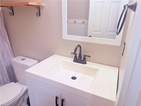 $1,700 | 930 Hazelwood Drive, Winston-Salem, NC 27103