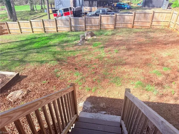 $1,700 | 930 Hazelwood Drive, Winston-Salem, NC 27103