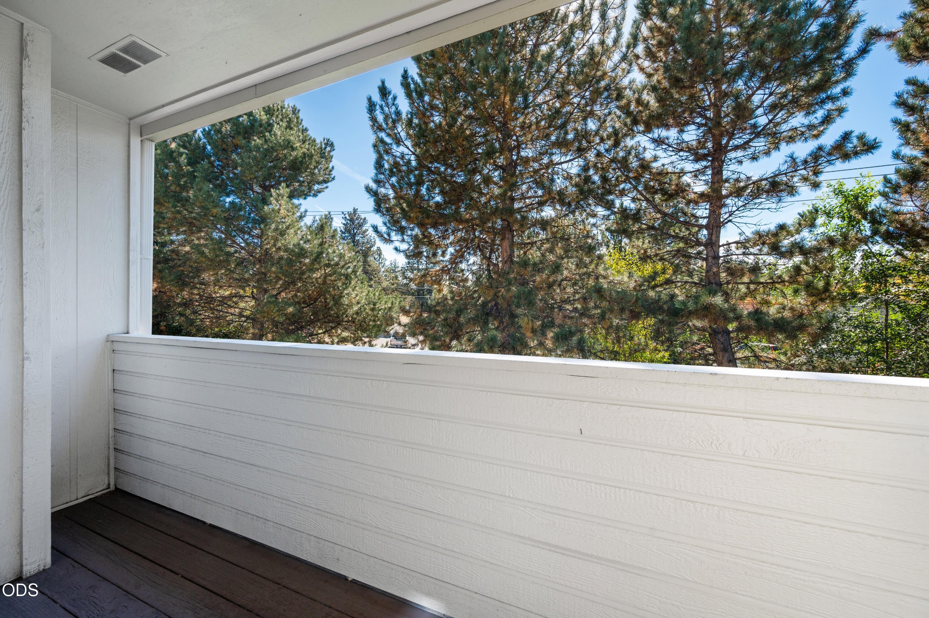 1050 Northeast Butler Market Road, Unit 3 Bend, OR 97701 - Photo 26 of 33 Gallery Image 26