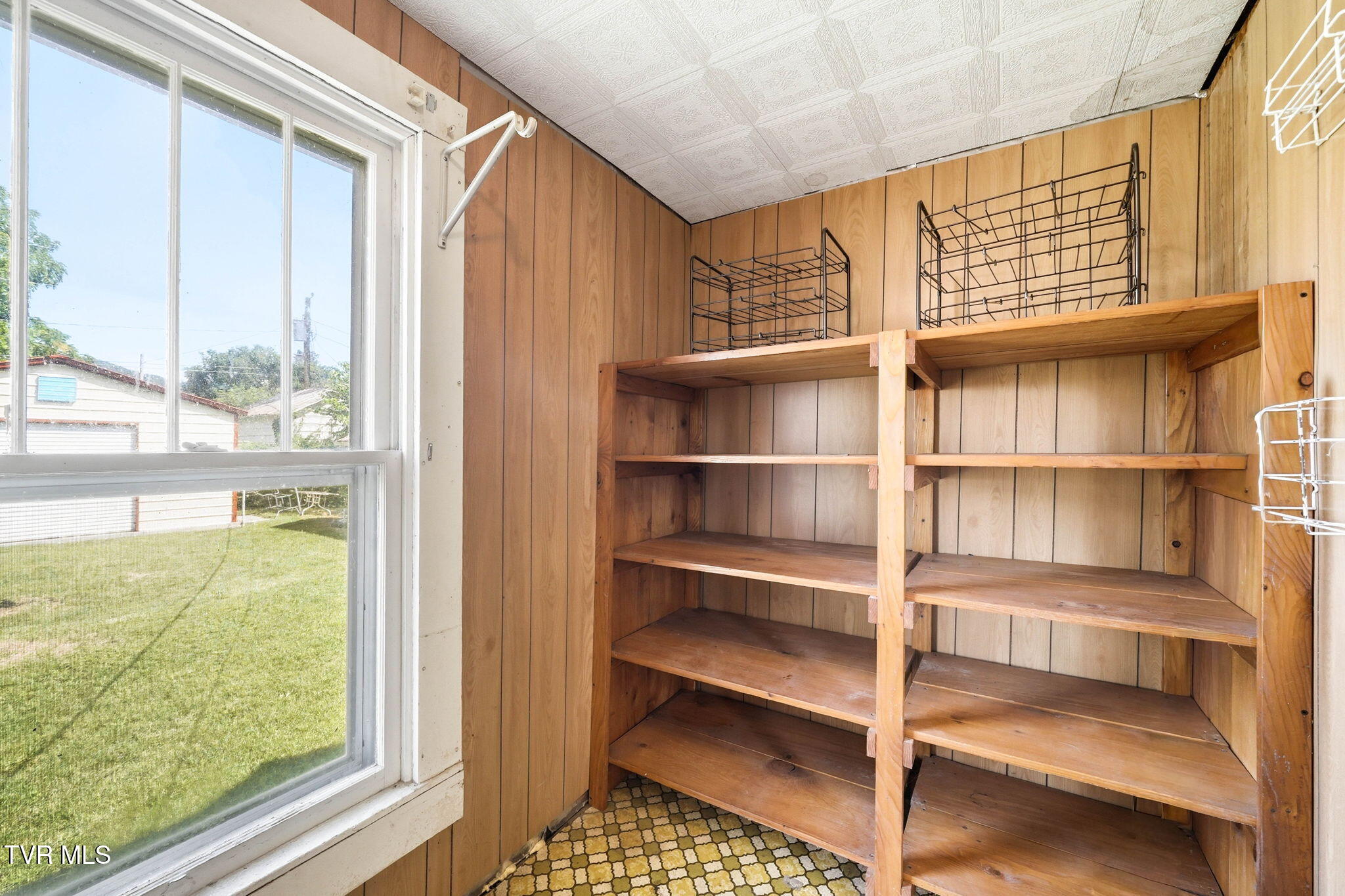 220 North Reece Avenue Mountain City, TN 37683 - Photo 9 of 44 Pantry off kitchen