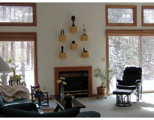 156 Nichewaug Road Petersham, MA 01366 - Photo 2 of 16 Gallery Image 2