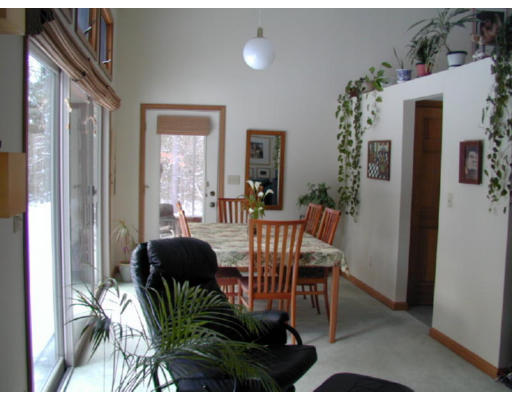 156 Nichewaug Road Petersham, MA 01366 - Photo 3 of 16 Gallery Image 3