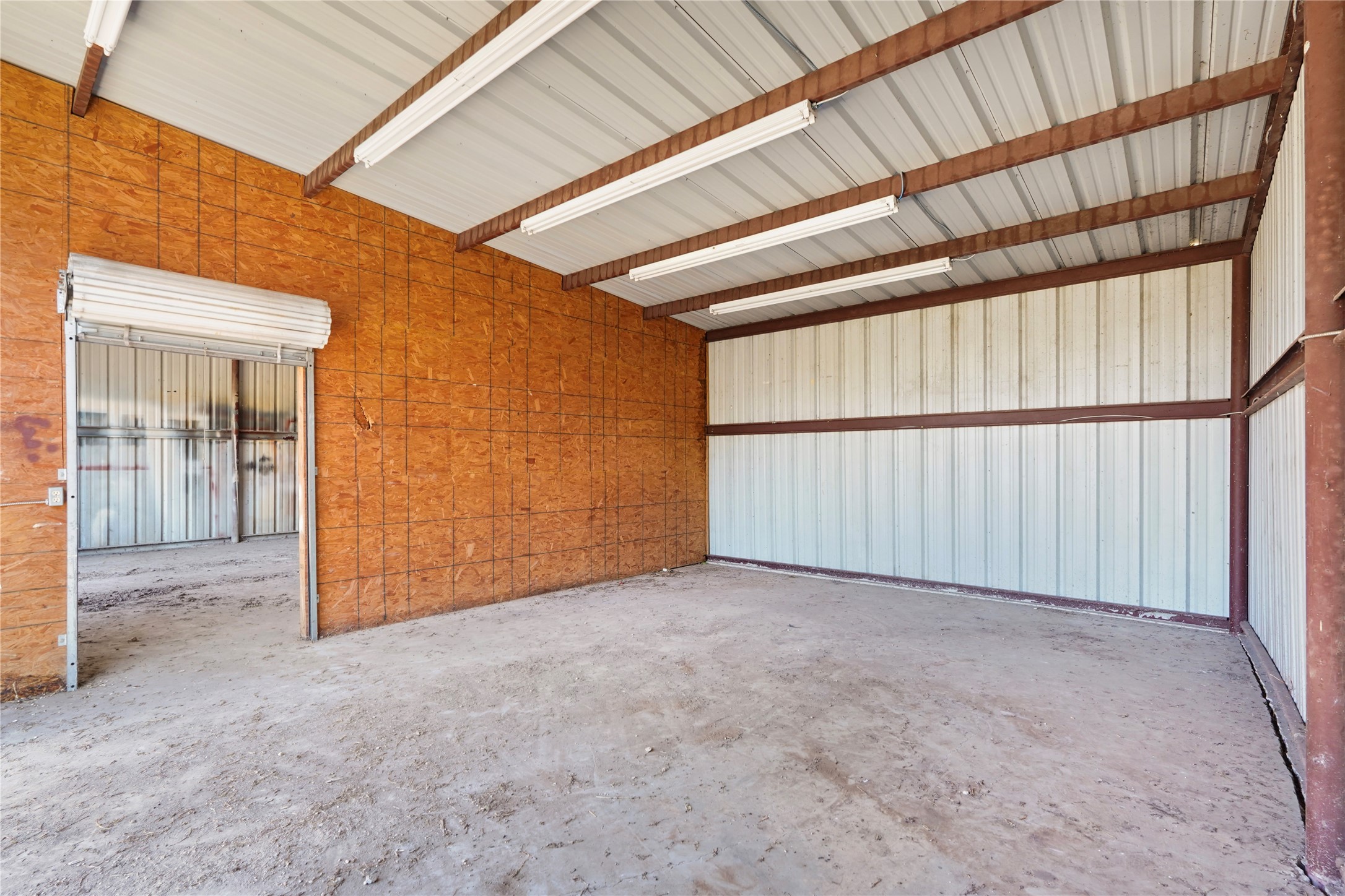 2111 Rigsby Avenue San Antonio, TX 78210 - Photo 11 of 21