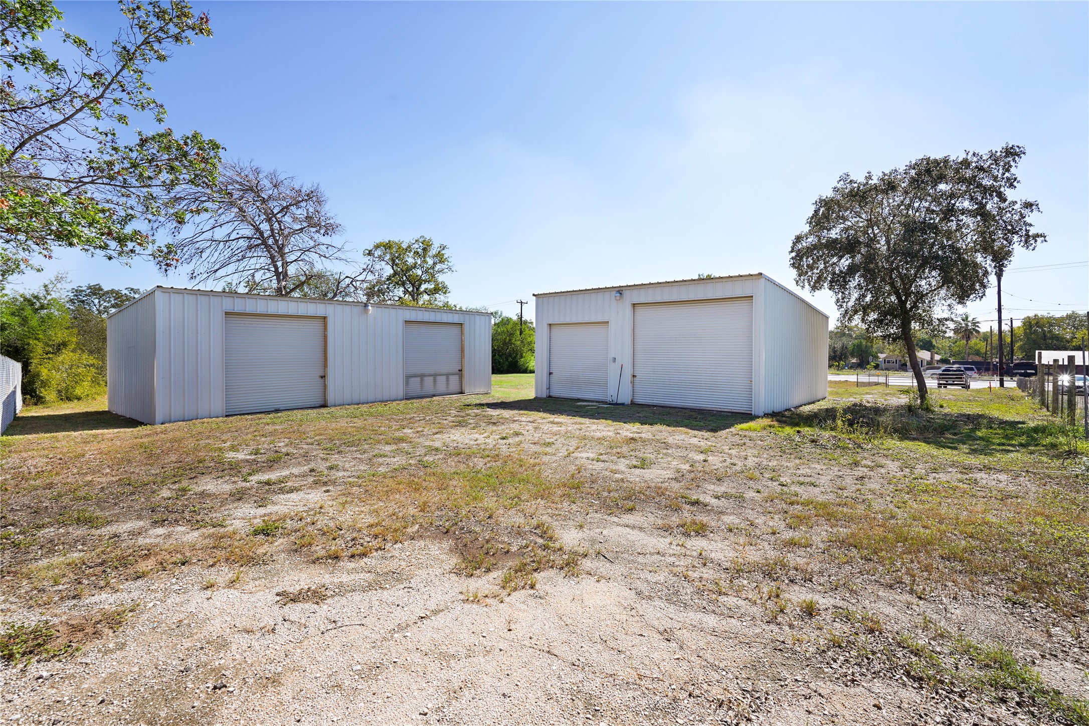 2111 Rigsby Avenue San Antonio, TX 78210 - Photo 16 of 21