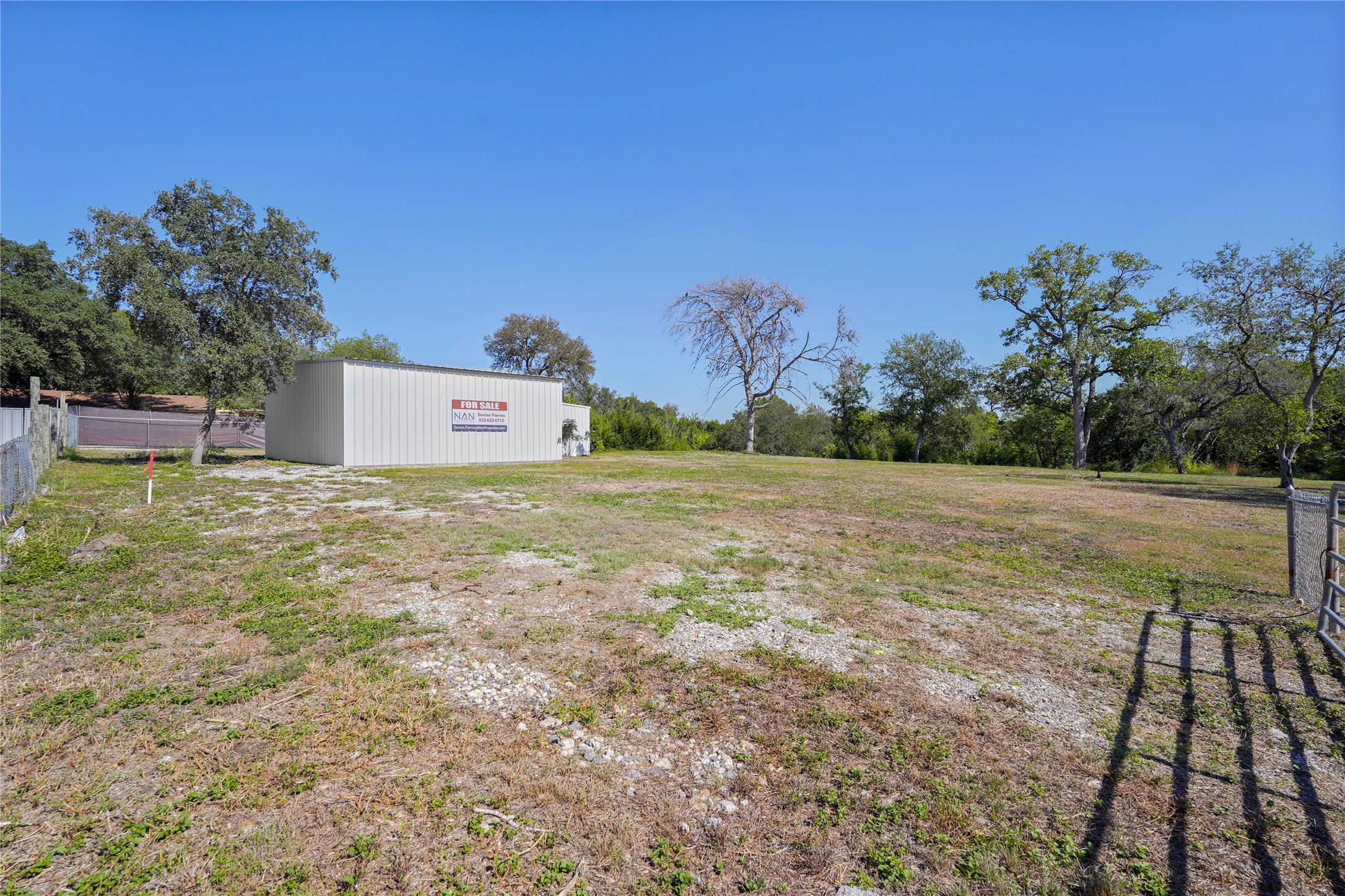 2111 Rigsby Avenue San Antonio, TX 78210 - Photo 21 of 21