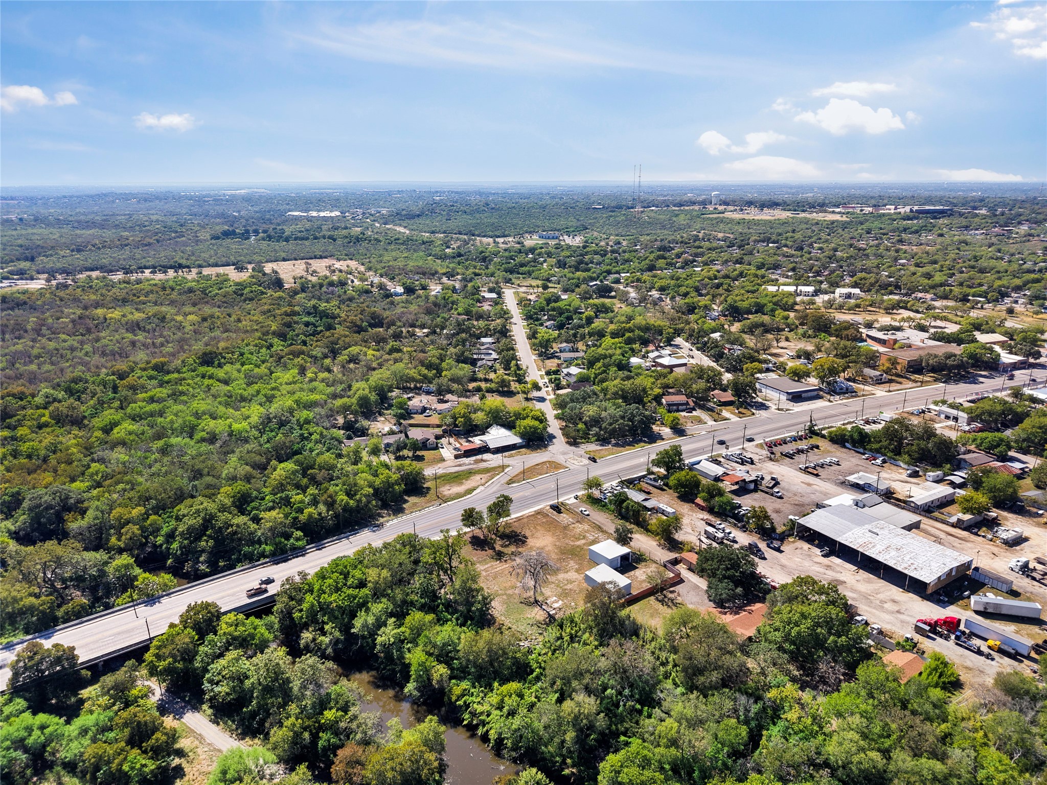 2111 Rigsby Avenue San Antonio, TX 78210 - Photo 6 of 21