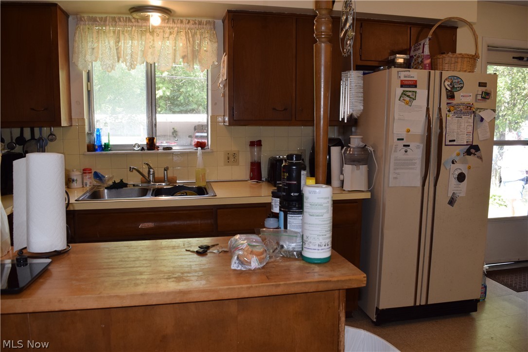 999 Renninger Road, Unit 10 New Franklin, OH 44319 - Photo 4 of 15