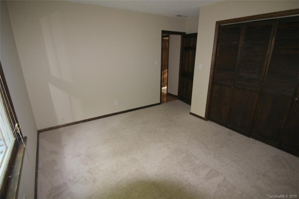 8083 Hambright Road Huntersville, NC 28078 - Photo 16 of 23 Gallery Image 16