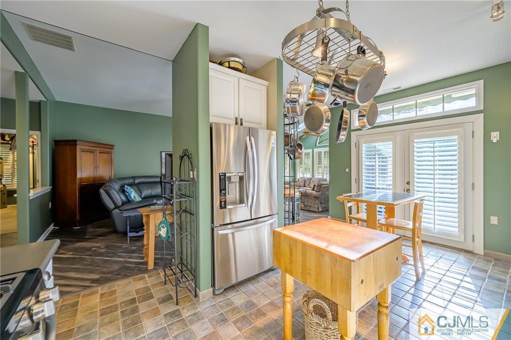 143 Eleanor Road Manchester Township, NJ 08759 - Photo 20 of 48 Gallery Image 20