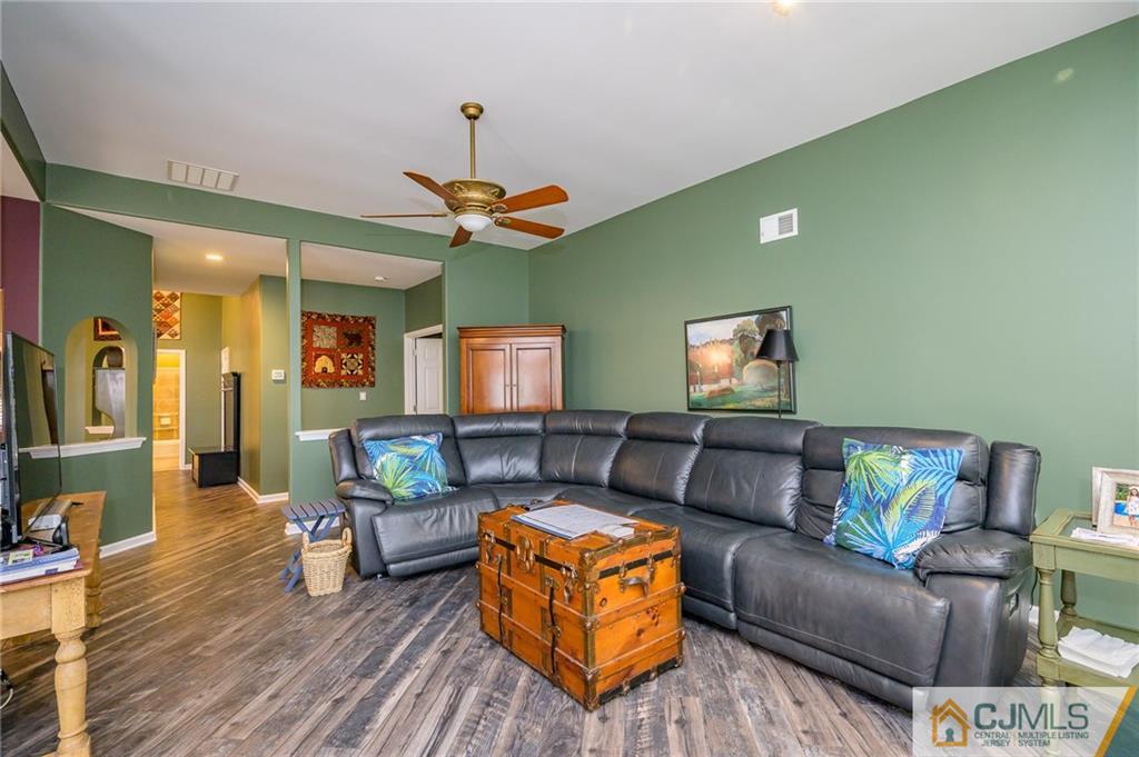 143 Eleanor Road Manchester Township, NJ 08759 - Photo 25 of 48 Gallery Image 25