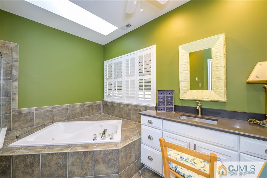 143 Eleanor Road Manchester Township, NJ 08759 - Photo 39 of 48 Gallery Image 39