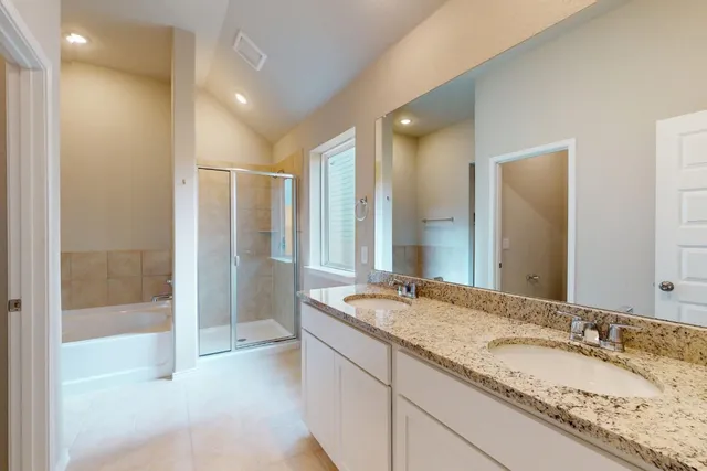 a bathroom with a bathtub