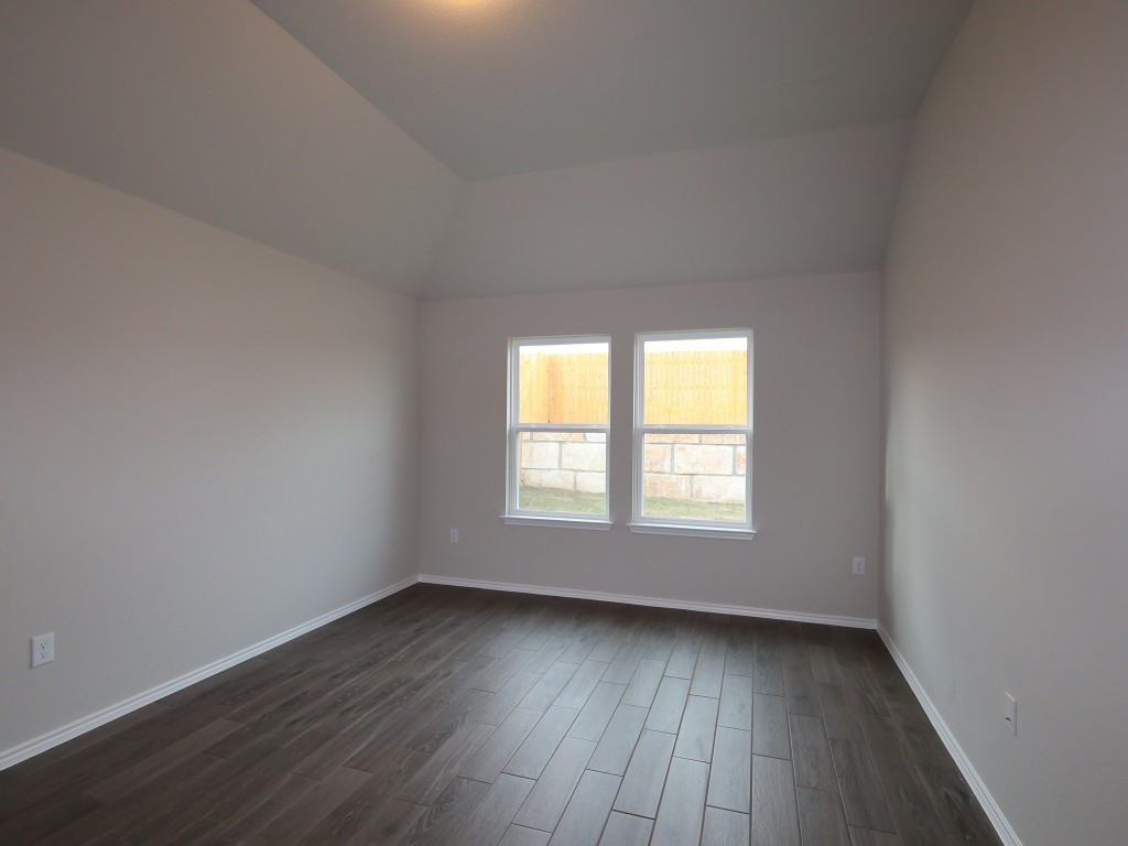 12216 Dillon Fls Drive Austin, TX 78747 - Photo 8 of 26