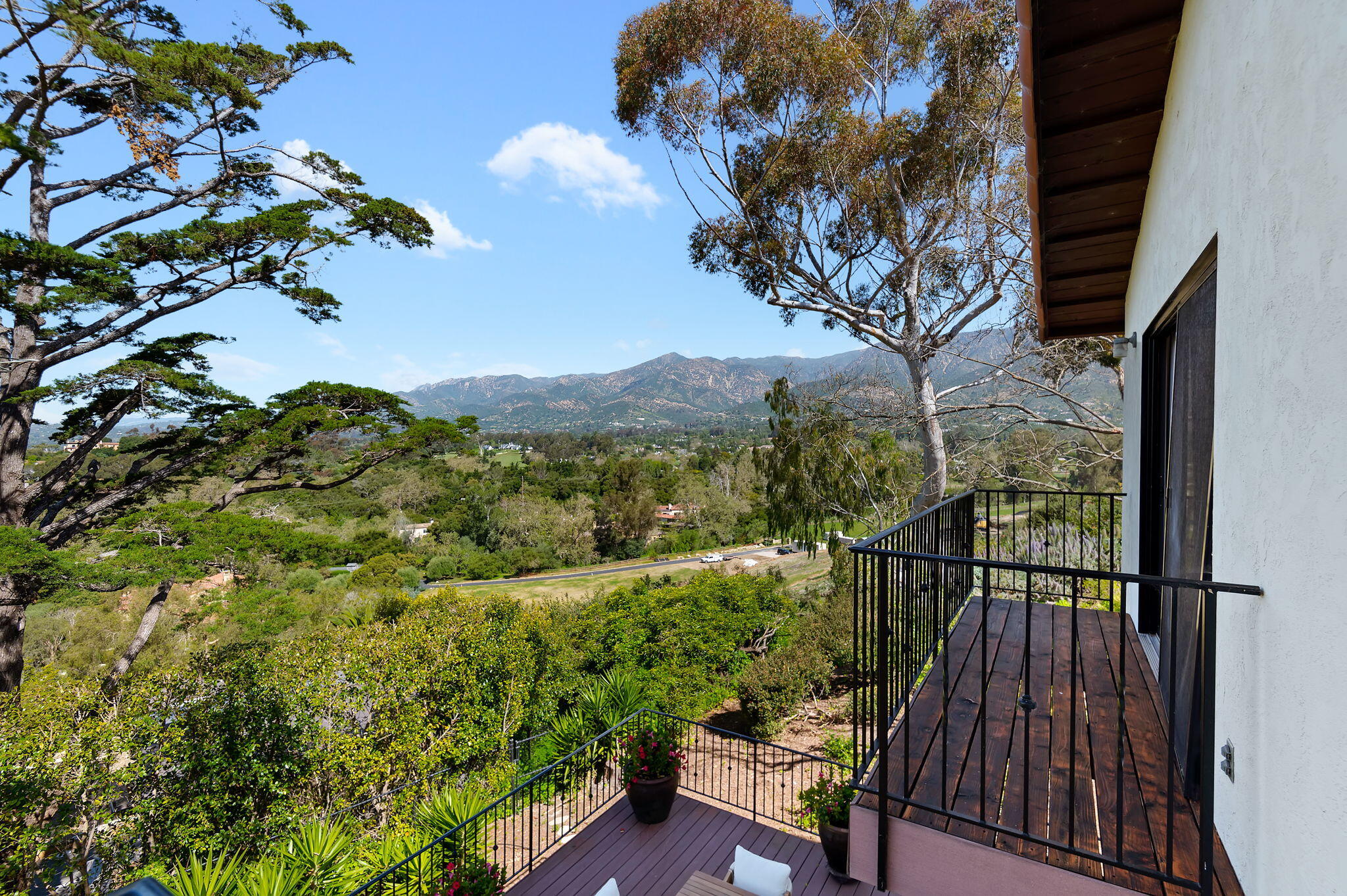 255 Ortega Ridge Road Santa Barbara, CA 93108 - Photo 12 of 17 29-web-or-mls-29 - Bedroom 2 Balcony