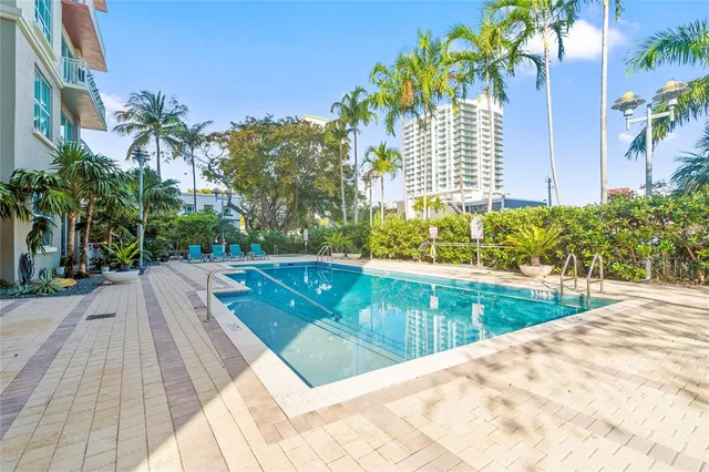 $493,500 | 313 Northeast 2nd Street, Unit 405, Fort Lauderdale, FL 33301