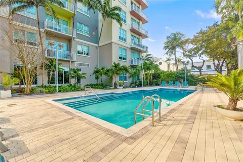 $493,500 | 313 Northeast 2nd Street, Unit 405, Fort Lauderdale, FL 33301