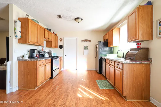 $210,000 | 104 Crown Point Road, Hubert, NC 28539