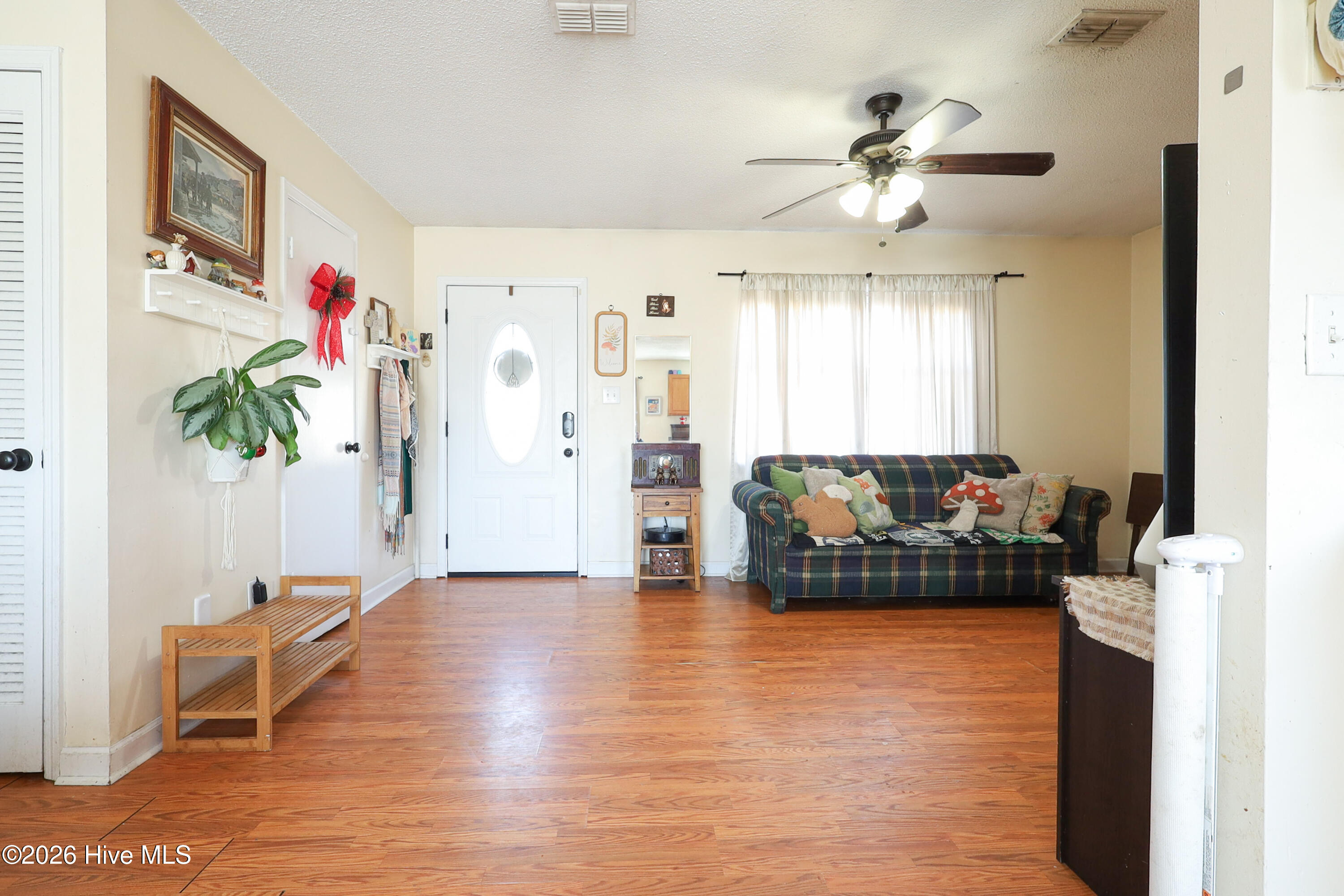 104 Crown Point Road Hubert, NC 28539 - Photo 8 of 34 IMG_7354