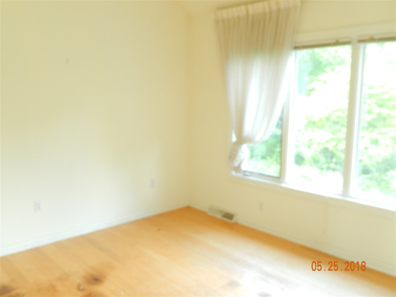 1338 Amicus Road Stanardsville, VA 22973 - Photo 11 of 33 a view of a room that has a window in it