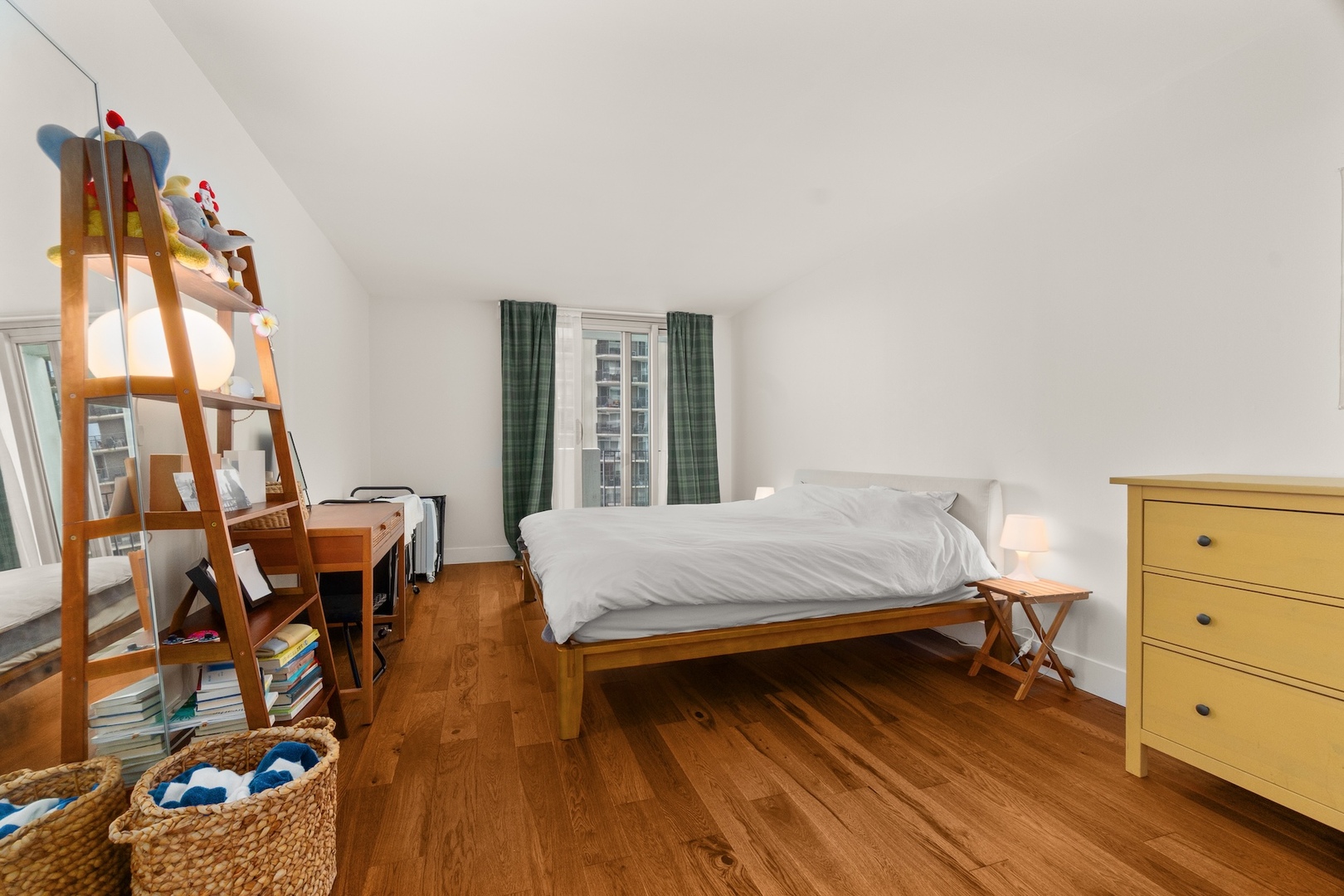 6033 North Sheridan Road, Unit 7C Chicago, IL 60660 - Photo 11 of 43