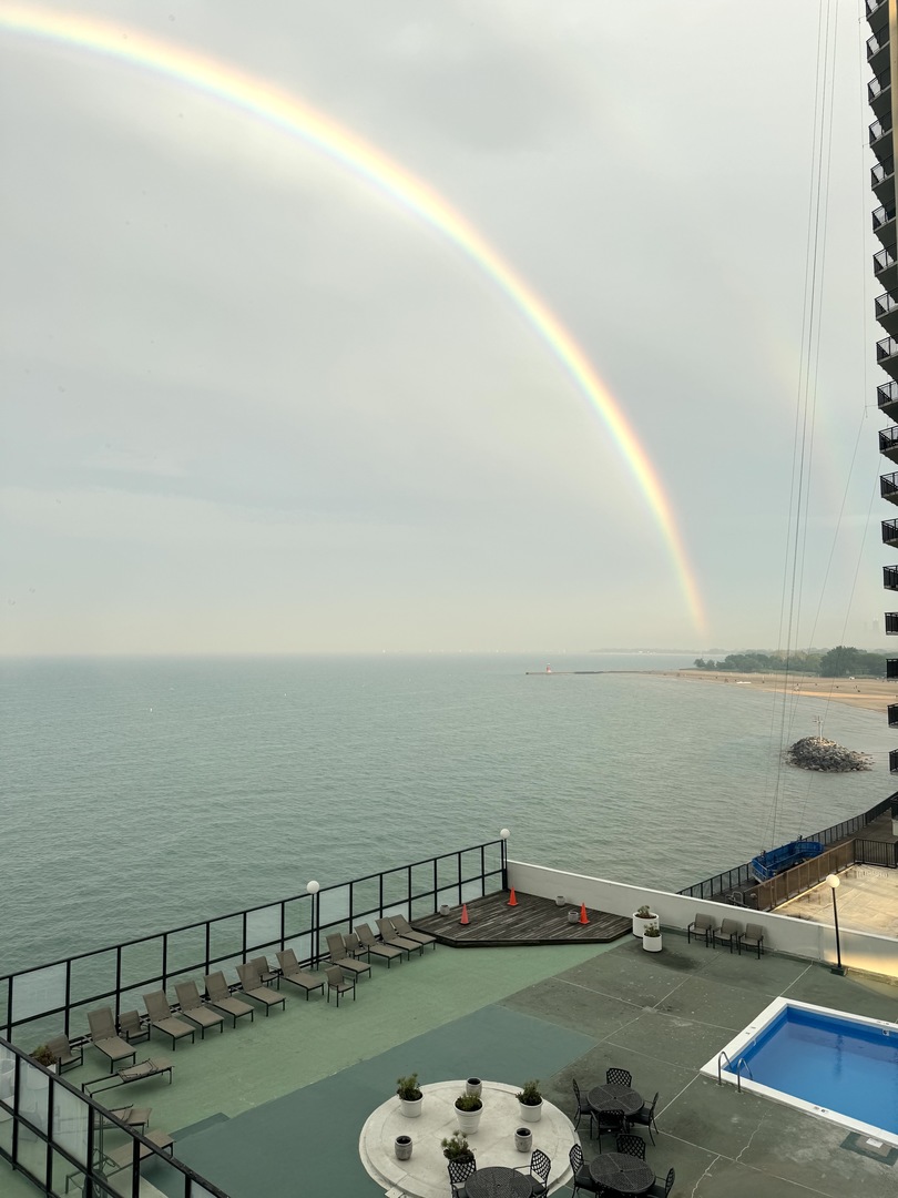 6033 North Sheridan Road, Unit 7C Chicago, IL 60660 - Photo 36 of 43