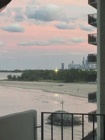 a view of a terrace with sky view