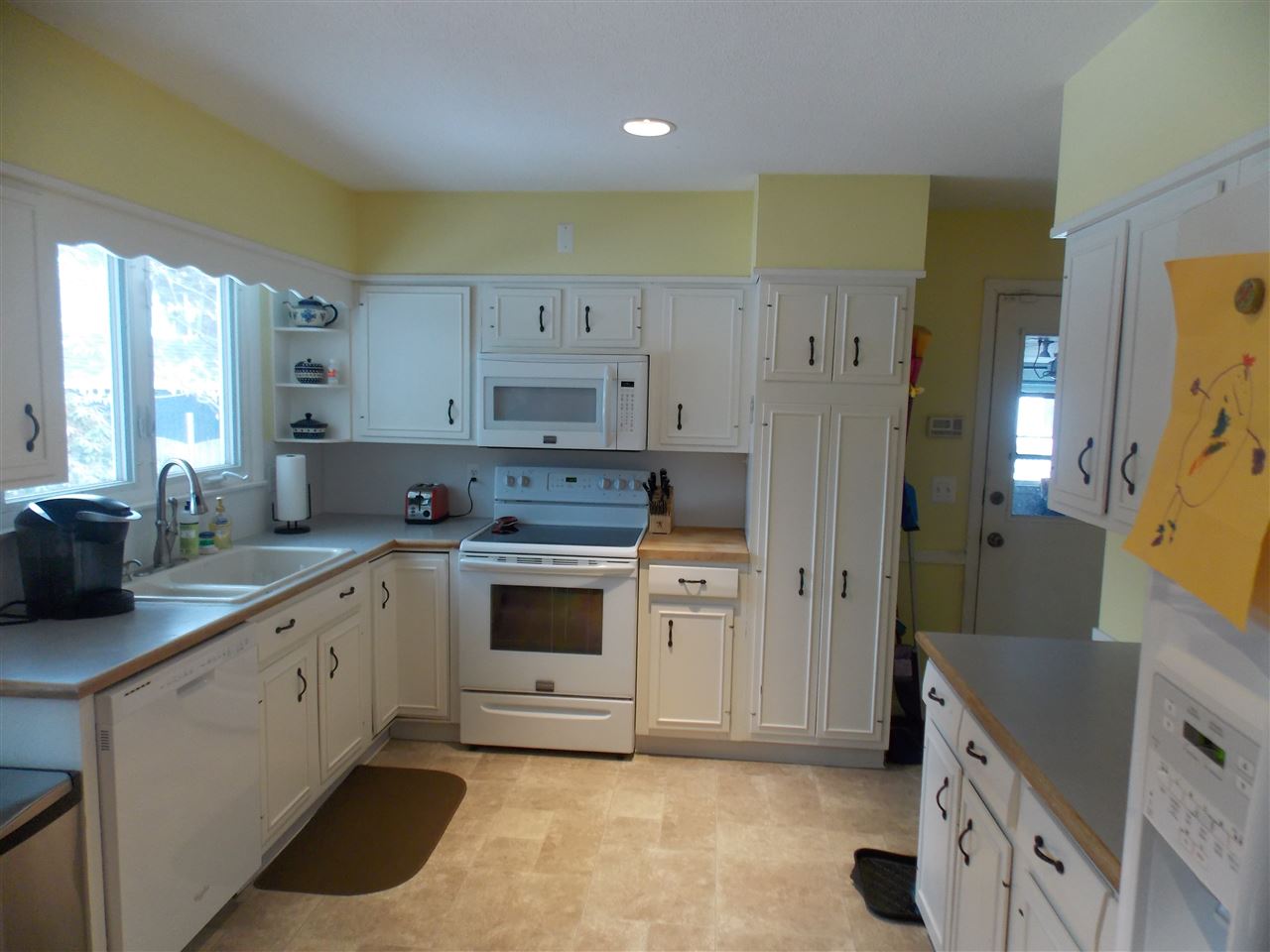 52 Kendall Road Keene, NH 03431 - Photo 4 of 17 Gallery Image 4