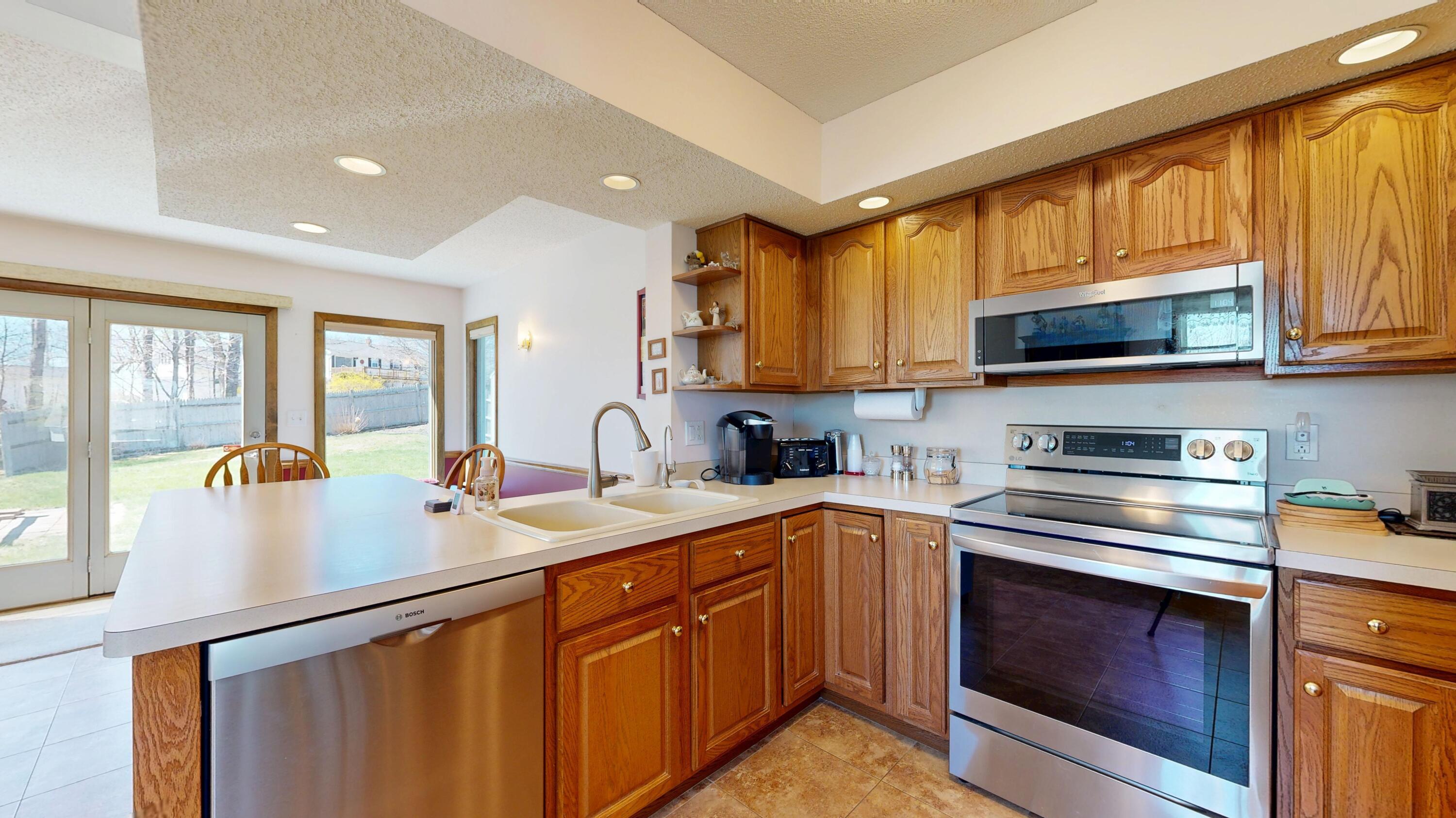 362 Crowley Road Sabattus, ME 04280 - Photo 12 of 50 Kitchen