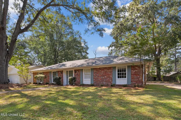 $260,000 | 5359 Reddoch Drive, Jackson, MS 39211