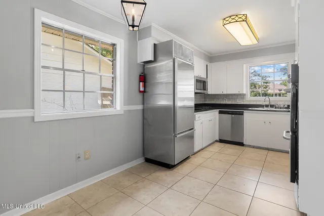 $265,000 | 5359 Reddoch Drive, Jackson, MS 39211