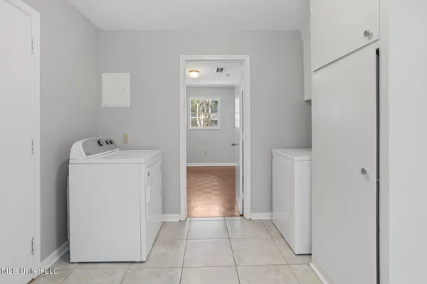 $260,000 | 5359 Reddoch Drive, Jackson, MS 39211