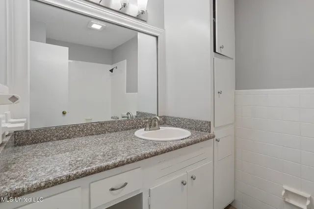 $265,000 | 5359 Reddoch Drive, Jackson, MS 39211