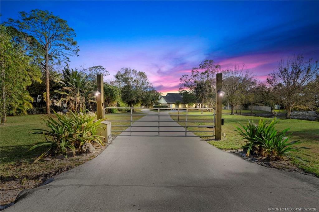 1800 Southwest Hackman Terrace Stuart, FL 34997 - Photo 2 of 17