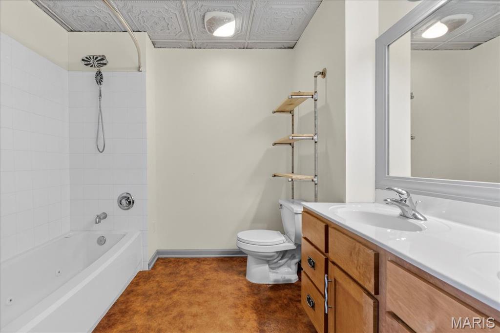 1501 Locust Street, Unit 1204 St. Louis, MO 63103 - Photo 22 of 37