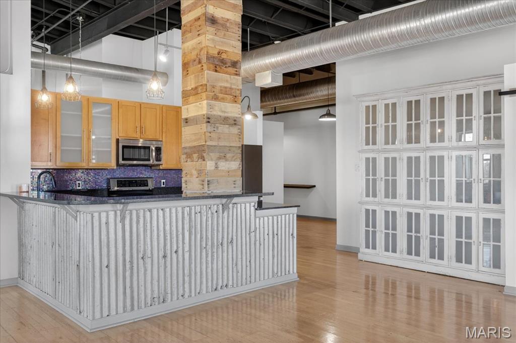 1501 Locust Street, Unit 1204 St. Louis, MO 63103 - Photo 7 of 37