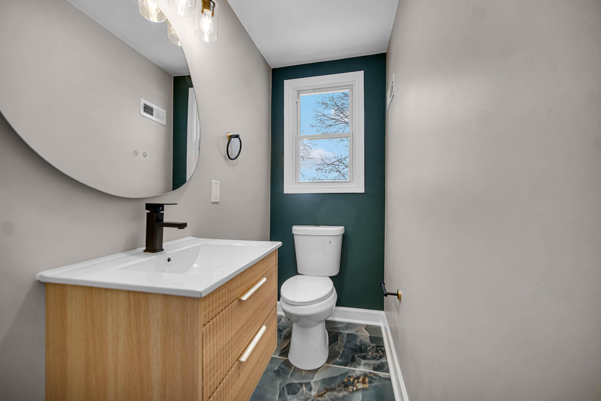 4656 Jefferson Place Gary, IN 46408 - Photo 19 of 27 1920x1280