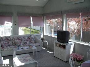 163 Cruise Road Manahawkin, NJ 08050 - Photo 5 of 12