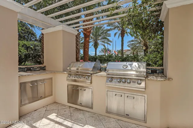 $292,500 | 400 East Bay Street, Unit 604, Jacksonville, FL 32202