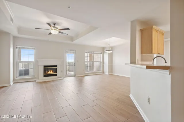 $292,500 | 400 East Bay Street, Unit 604, Jacksonville, FL 32202