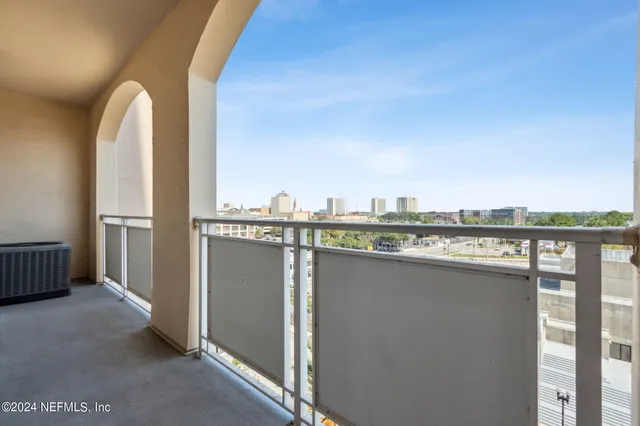 $292,500 | 400 East Bay Street, Unit 604, Jacksonville, FL 32202