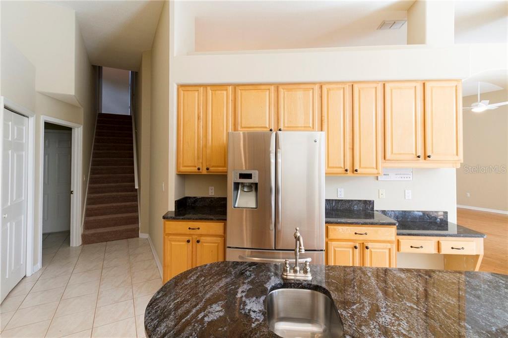 3502 Old Course Lane Valrico, FL 33596 - Photo 10 of 25 Gallery Image 10