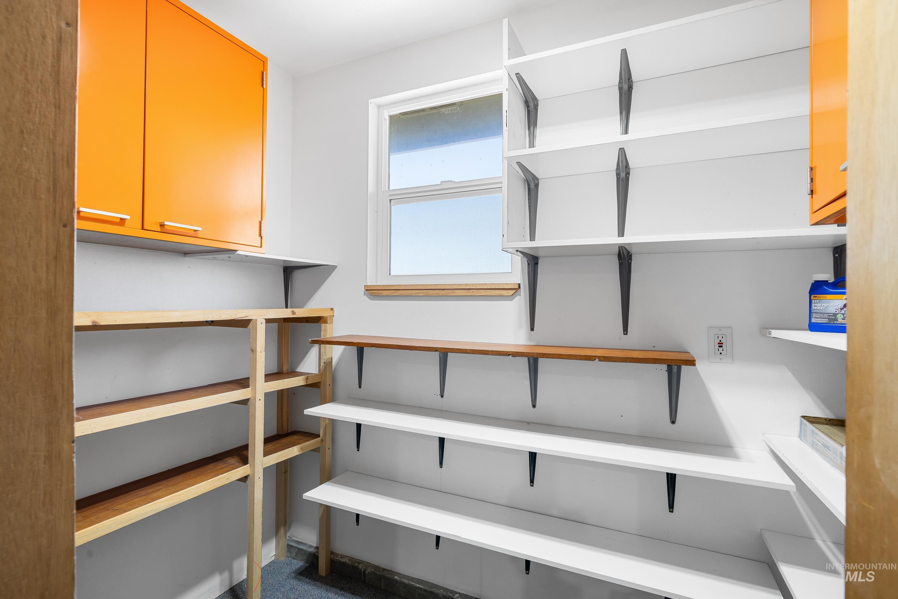 2427 Northside Road Homedale, ID 83628 - Photo 29 of 49 View of storage room