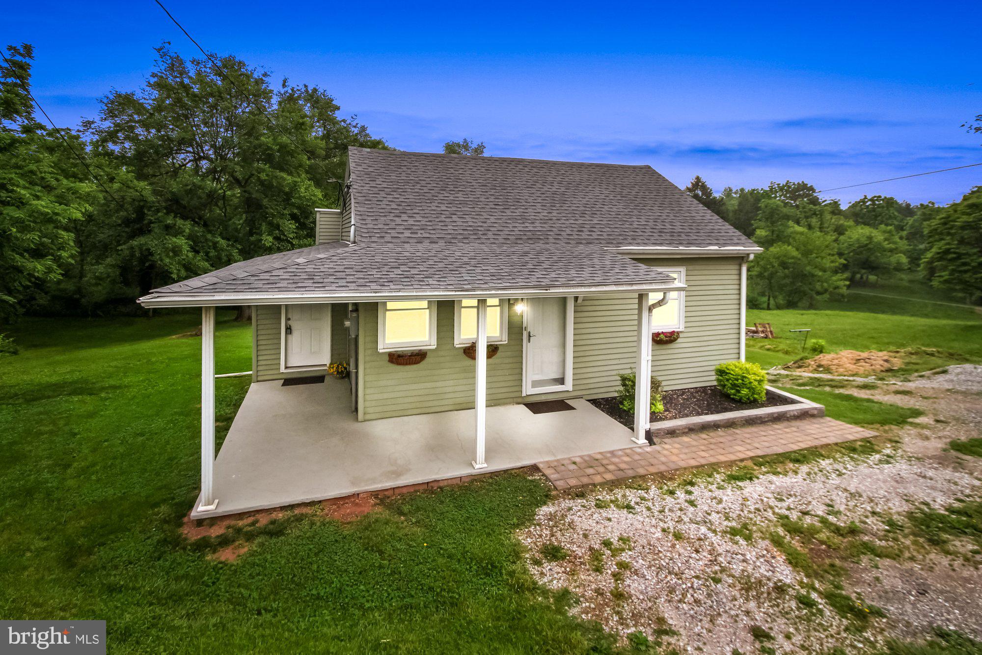 150 Locust Point Road Manchester, PA 17345 - Photo 1 of 28 Gallery Image 1