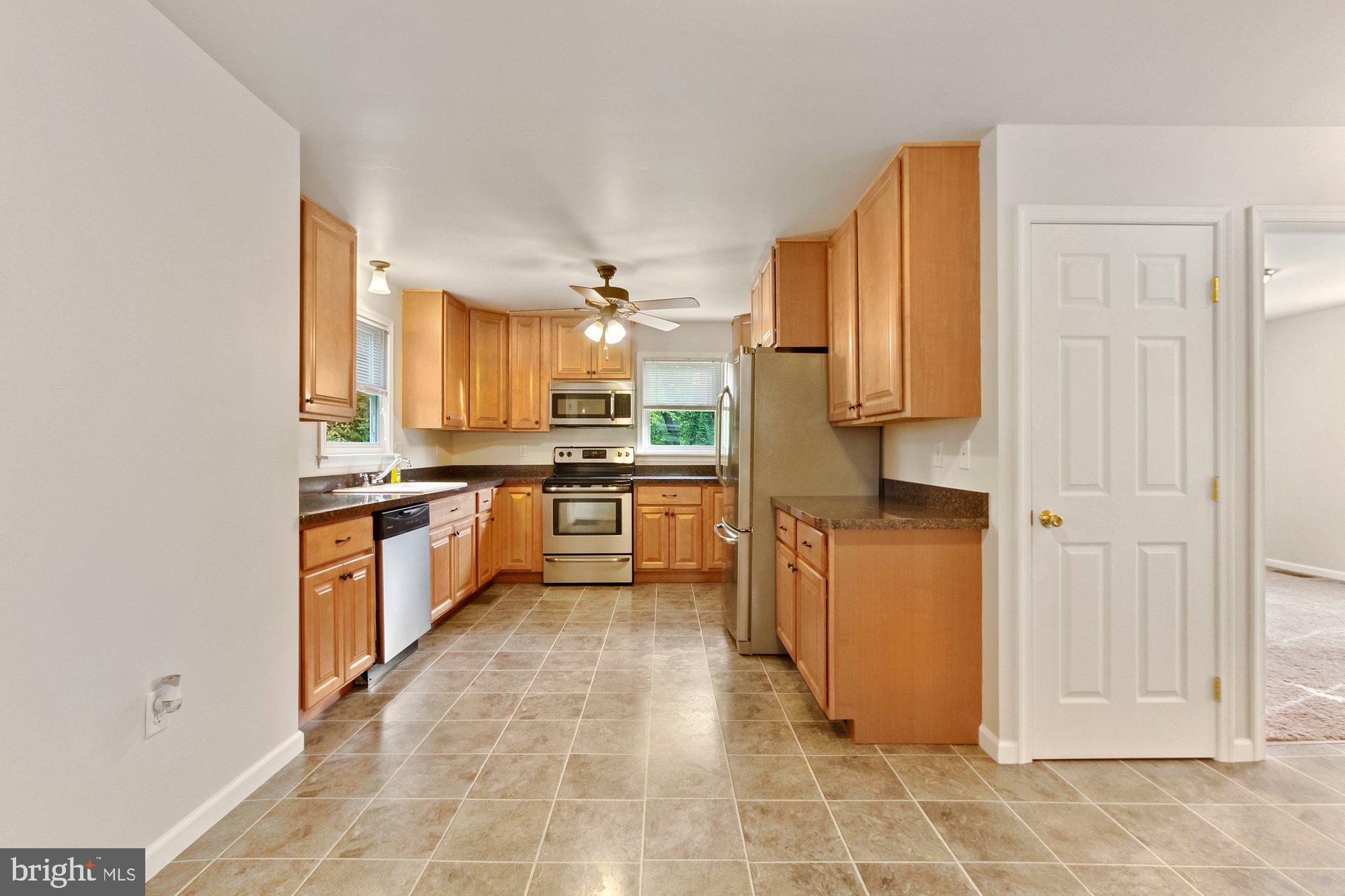 150 Locust Point Road Manchester, PA 17345 - Photo 8 of 28 Gallery Image 8