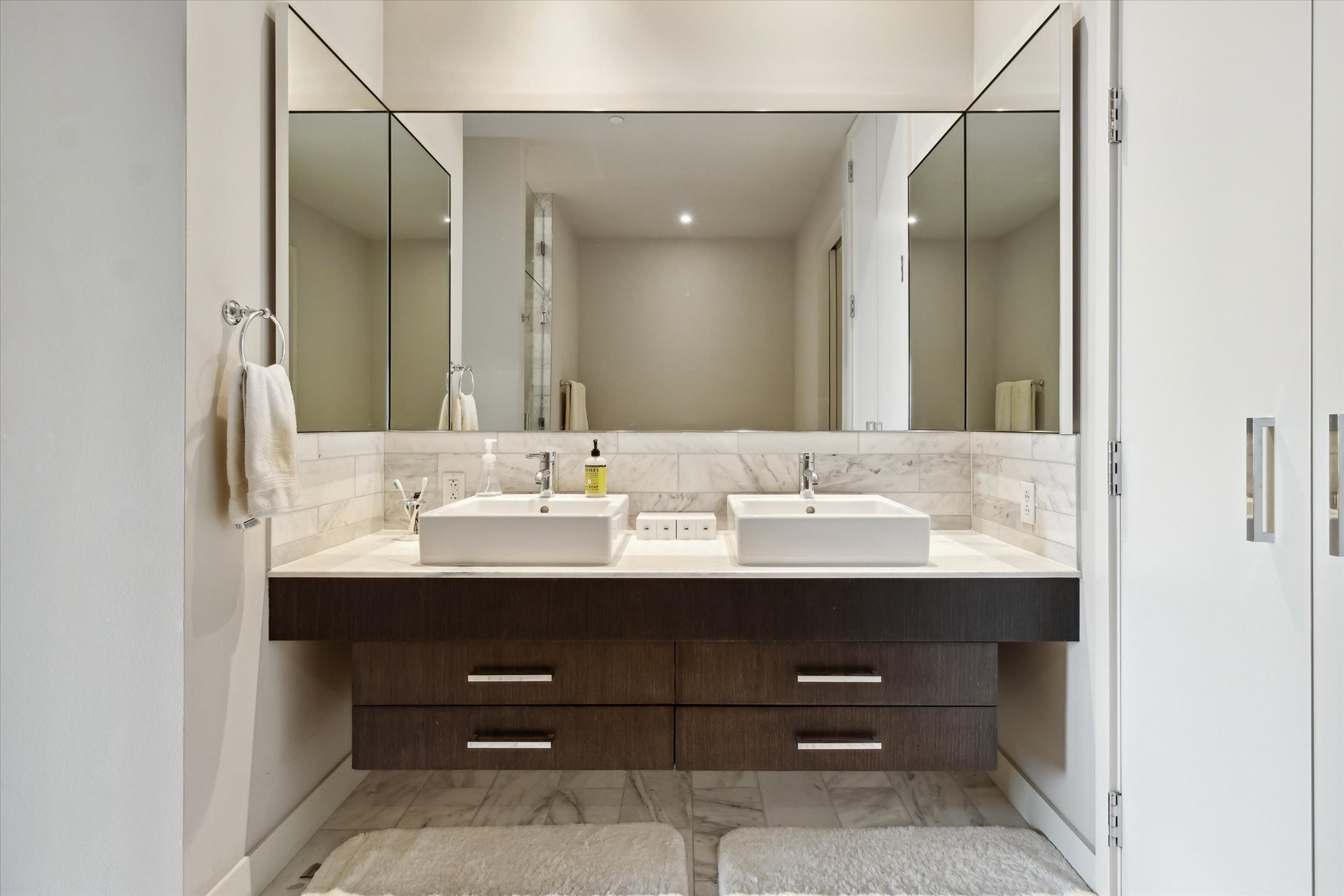 210 Lavaca Street, Unit 1802 Austin, TX 78701 - Photo 19 of 29