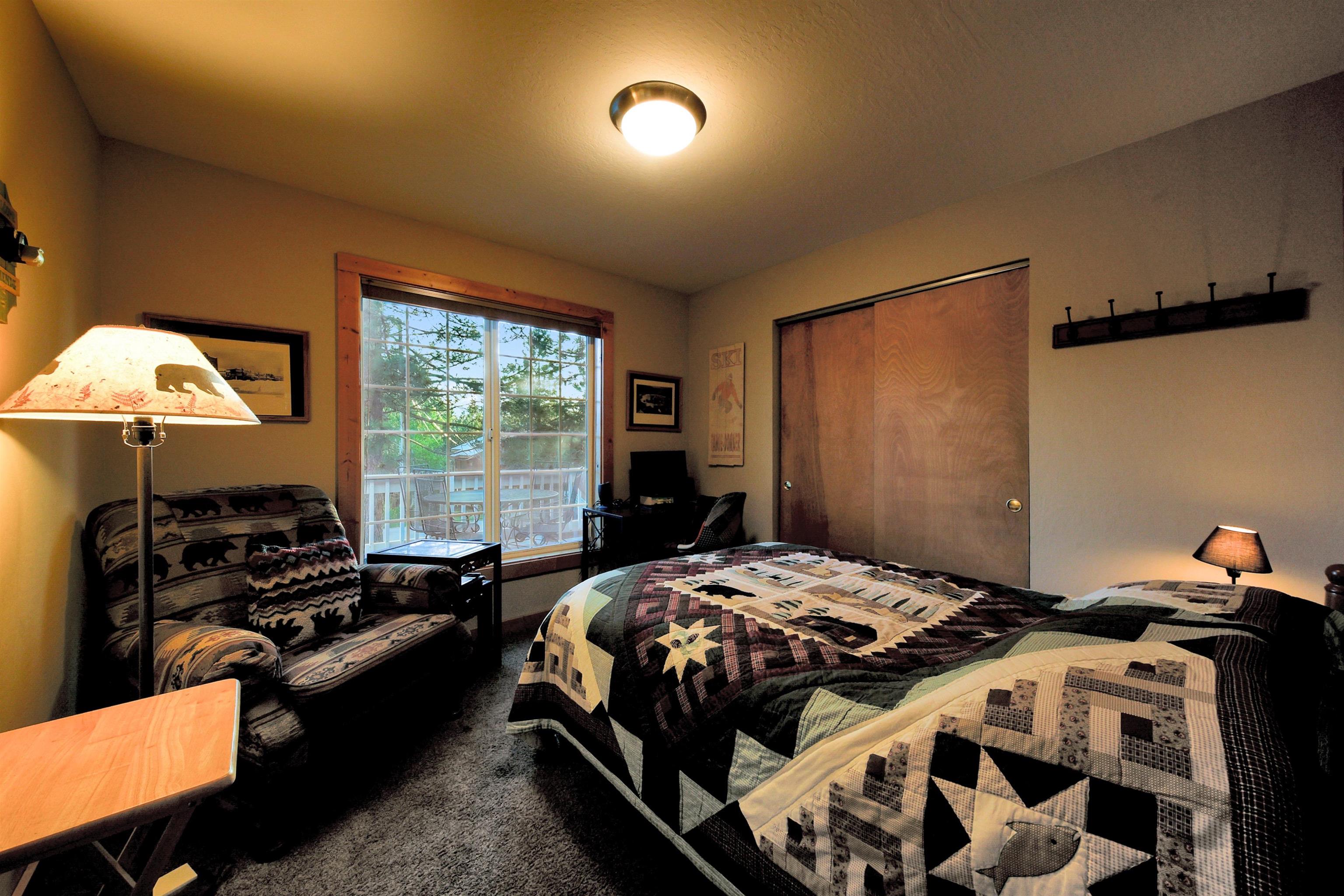 12466 Pinnacle Loop Truckee, CA 96161 - Photo 20 of 28