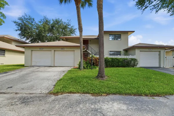 $245,000 | 1769 Northeast 40th Place, Unit 506, Pompano Beach, FL 33064