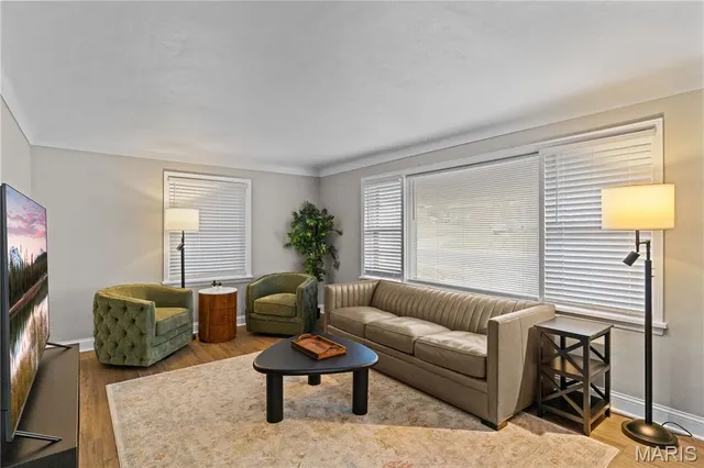 $250,000 | 165 North New Florissant Road, Florissant, MO 63031